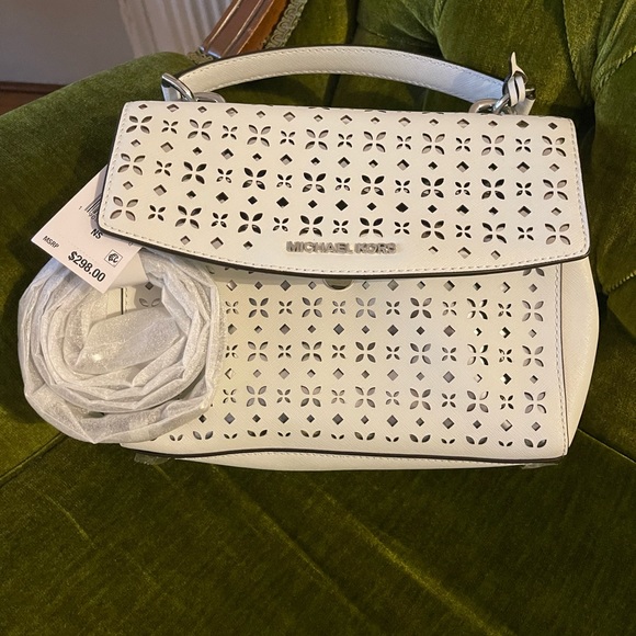 Michael Kors Ava - Extra Small Leather Satchel - White - Picture 3 of 7